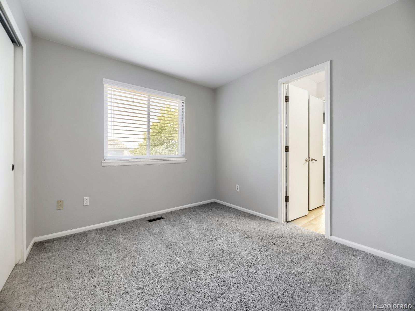 MLS Image #19 for 9742  spring hill place,littleton, Colorado