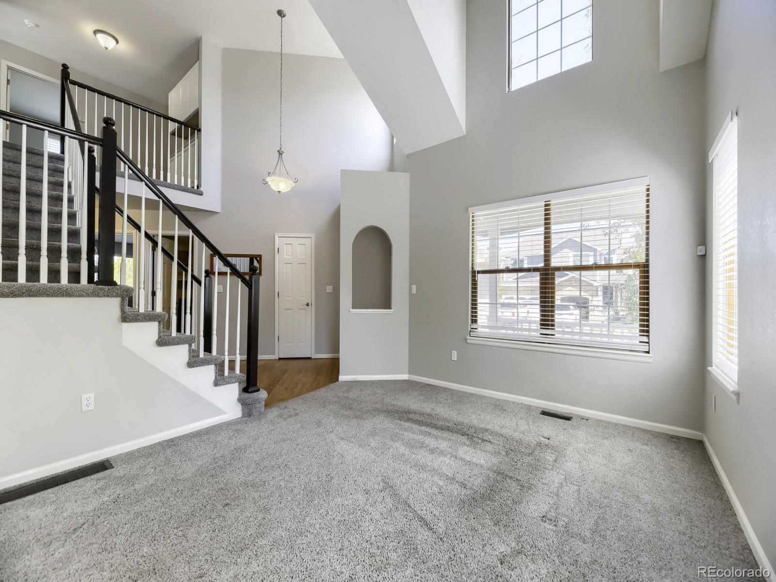 MLS Image #3 for 9742  spring hill place,littleton, Colorado