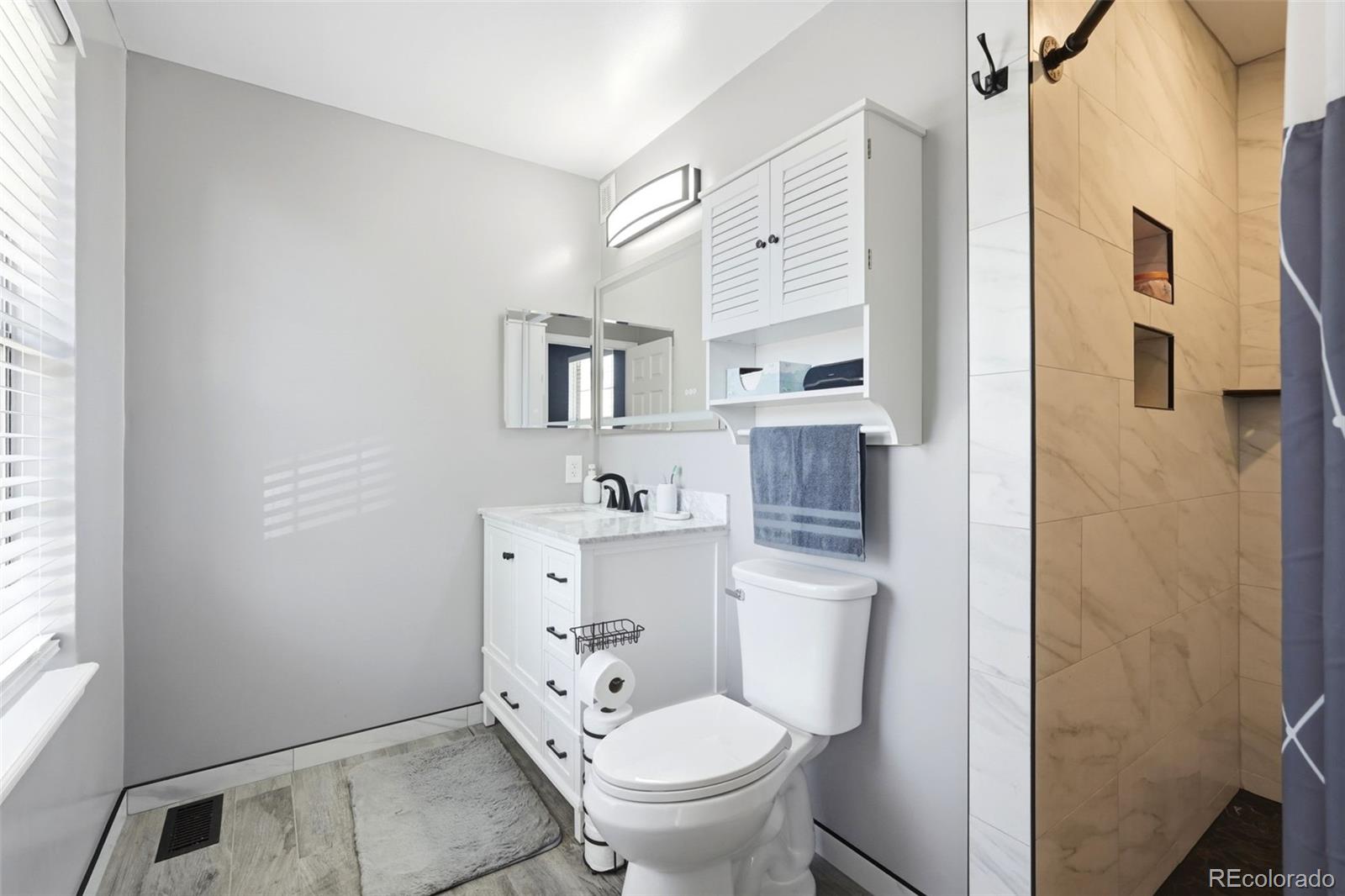 MLS Image #16 for 8102 s everett street,littleton, Colorado