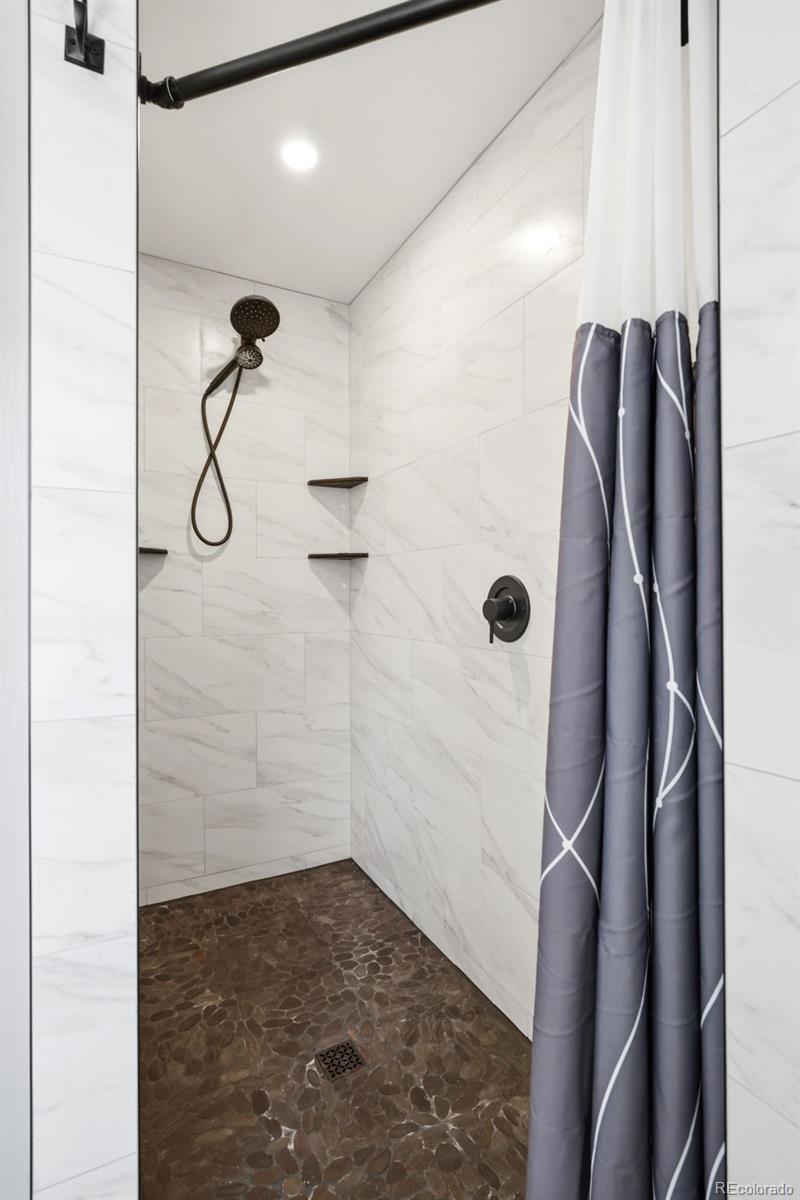 MLS Image #17 for 8102 s everett street,littleton, Colorado