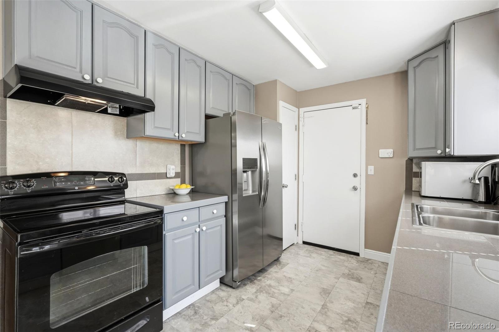MLS Image #7 for 8102 s everett street,littleton, Colorado