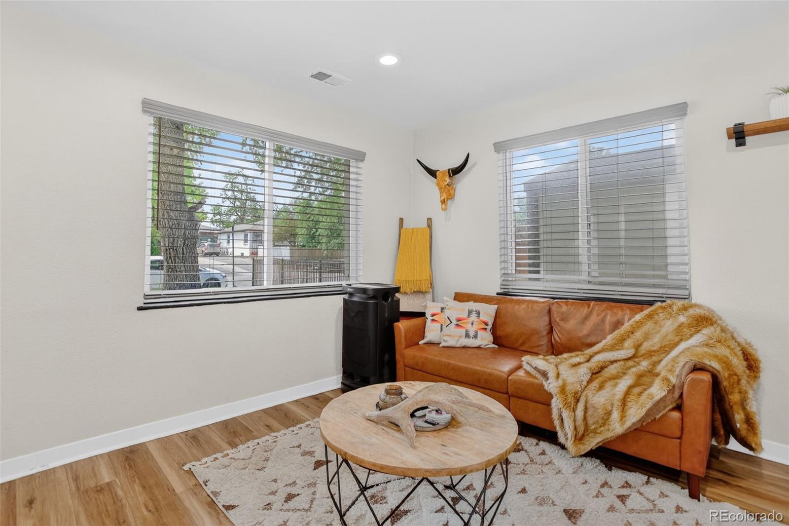 MLS Image #5 for 150 s osceola street,denver, Colorado