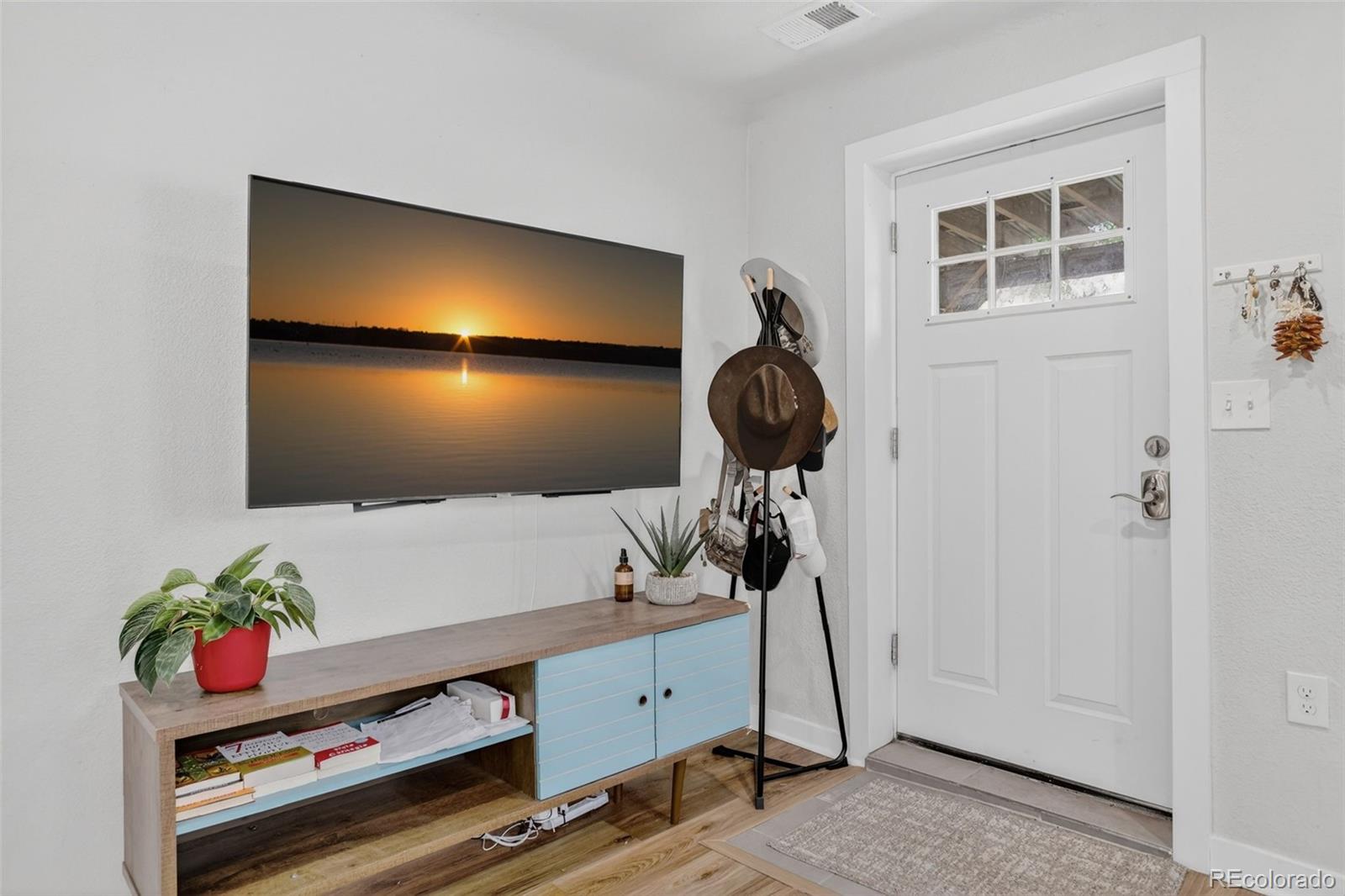 MLS Image #6 for 150 s osceola street,denver, Colorado