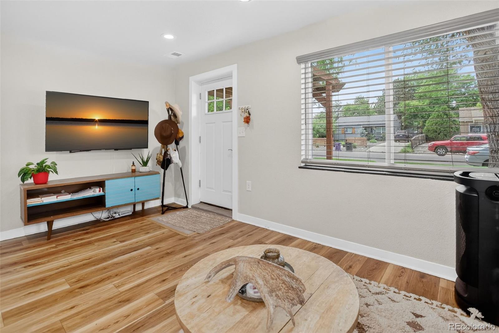 MLS Image #7 for 150 s osceola street,denver, Colorado