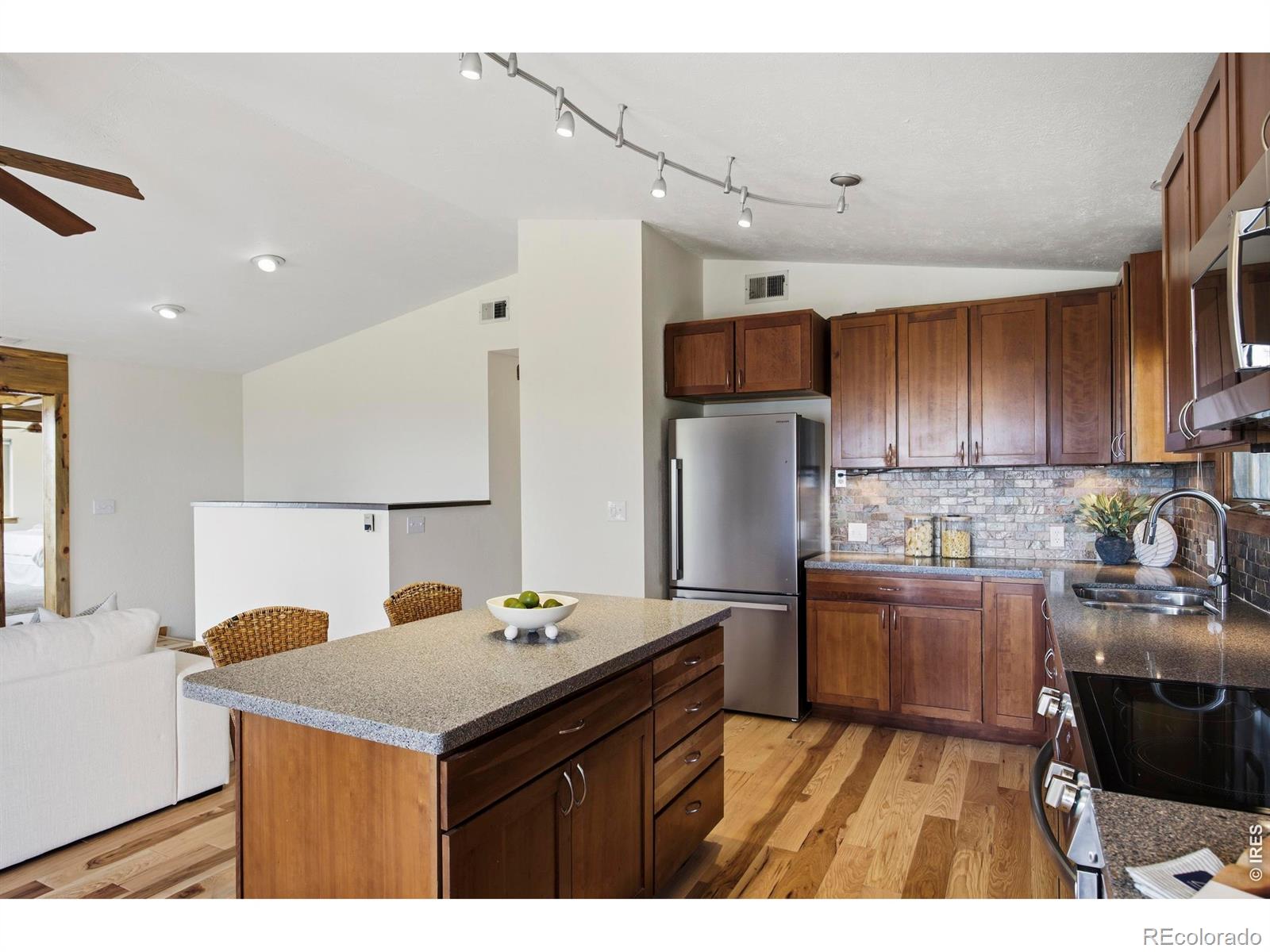 MLS Image #10 for 5001  overhill drive,fort collins, Colorado