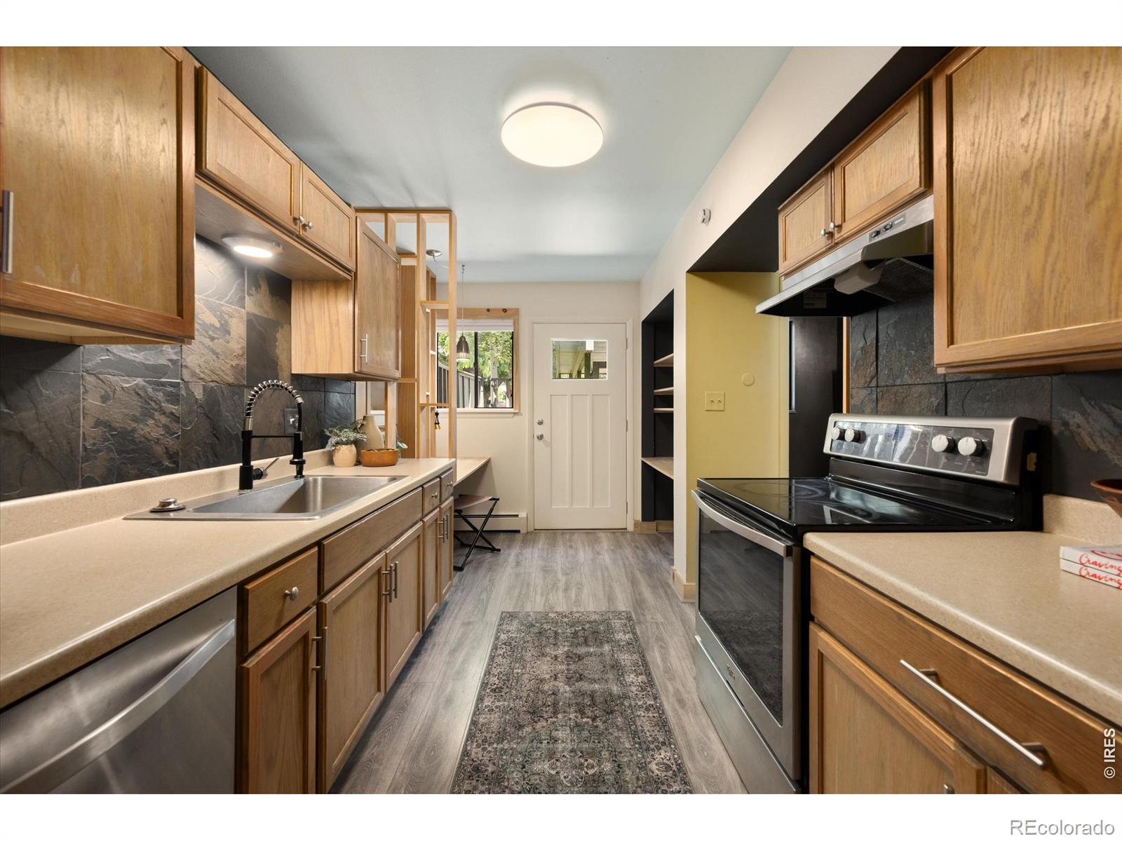 MLS Image #14 for 705 e drake road,fort collins, Colorado
