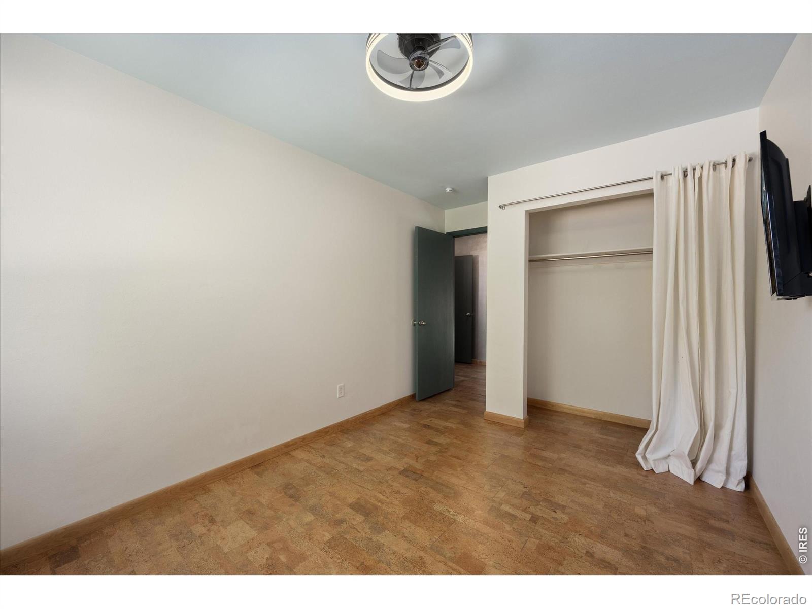 MLS Image #31 for 705 e drake road,fort collins, Colorado