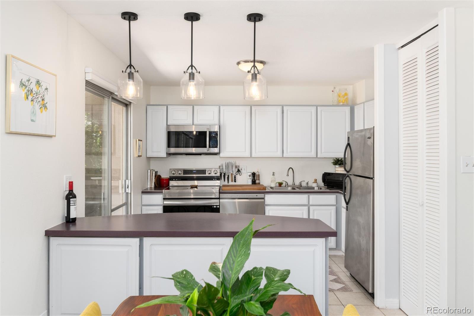 MLS Image #13 for 1200 n humboldt street 306,denver, Colorado