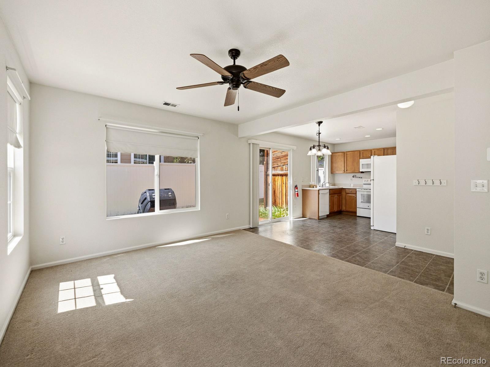 MLS Image #10 for 21488  randolph place,denver, Colorado