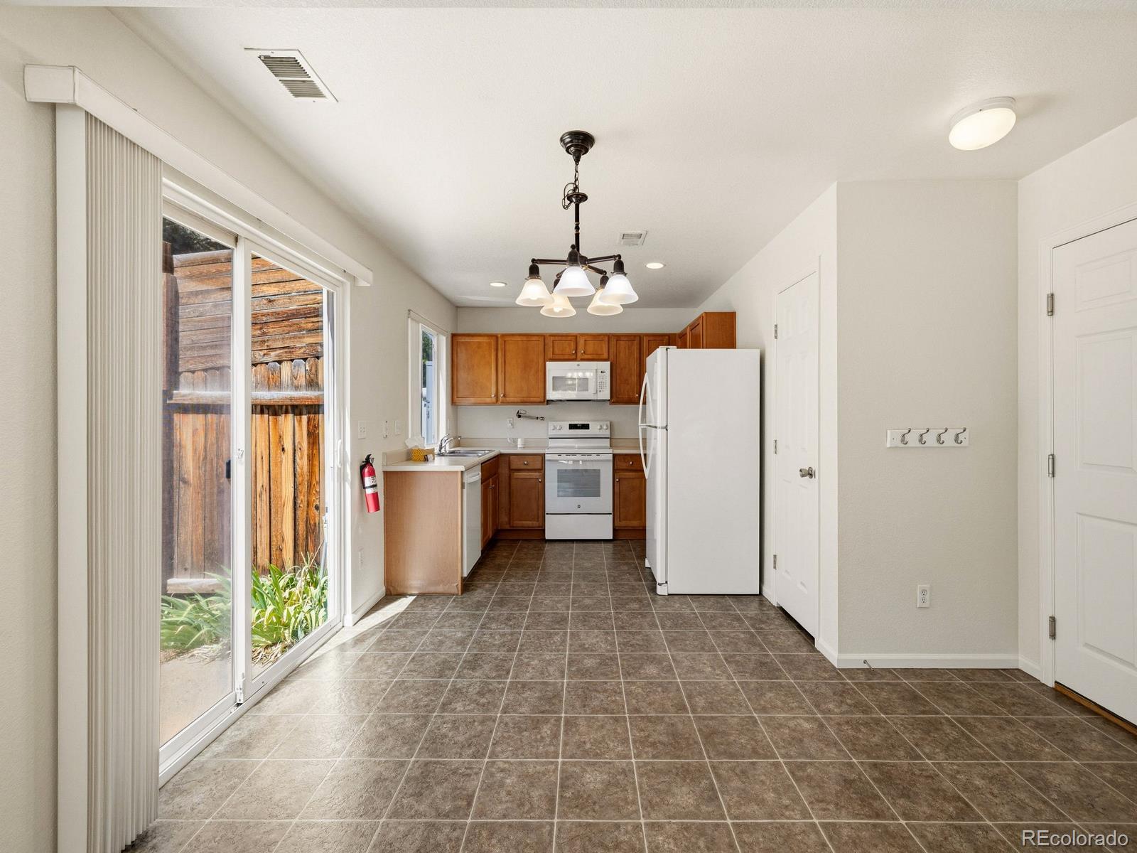 MLS Image #11 for 21488  randolph place,denver, Colorado