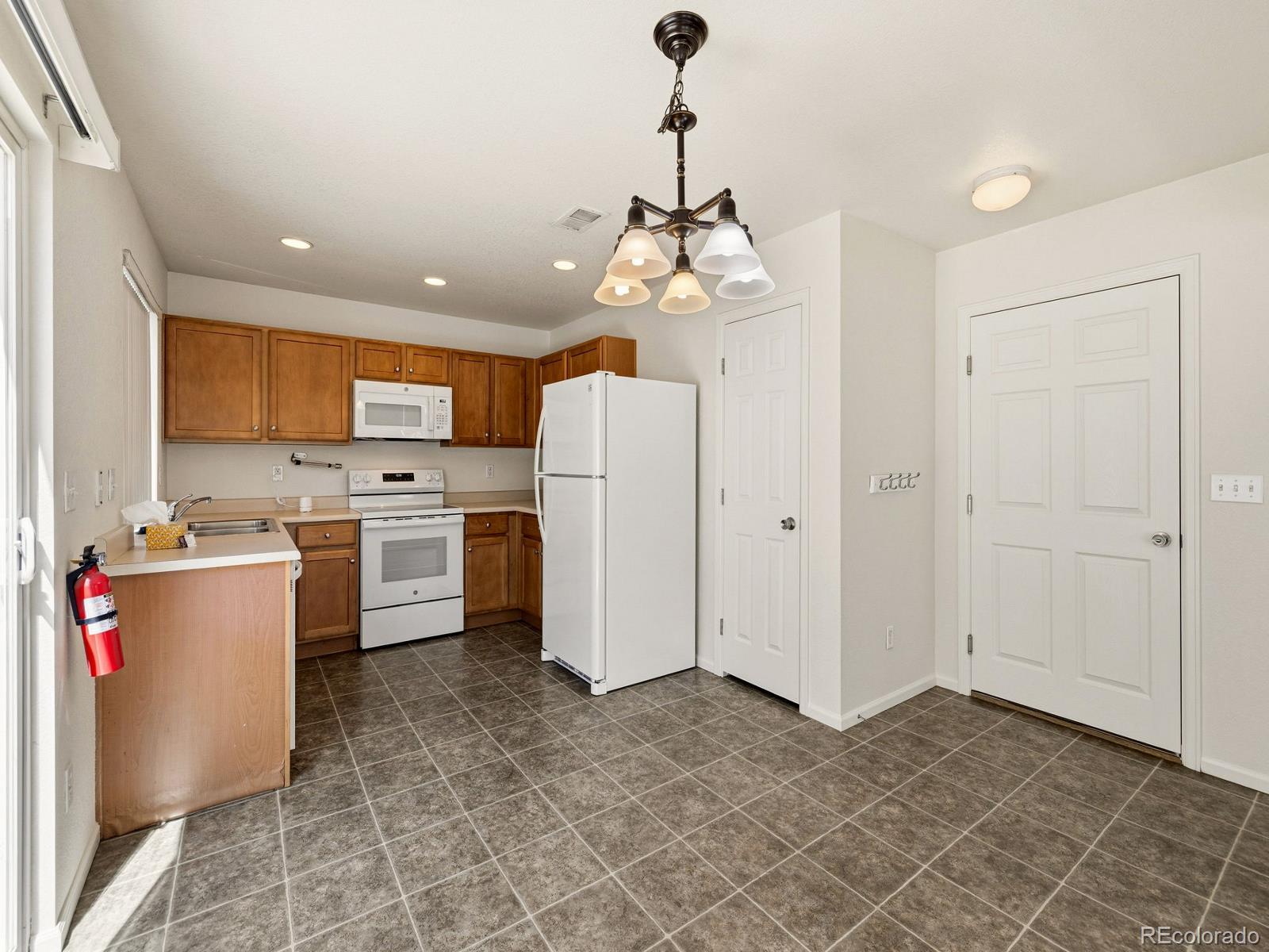 MLS Image #12 for 21488  randolph place,denver, Colorado