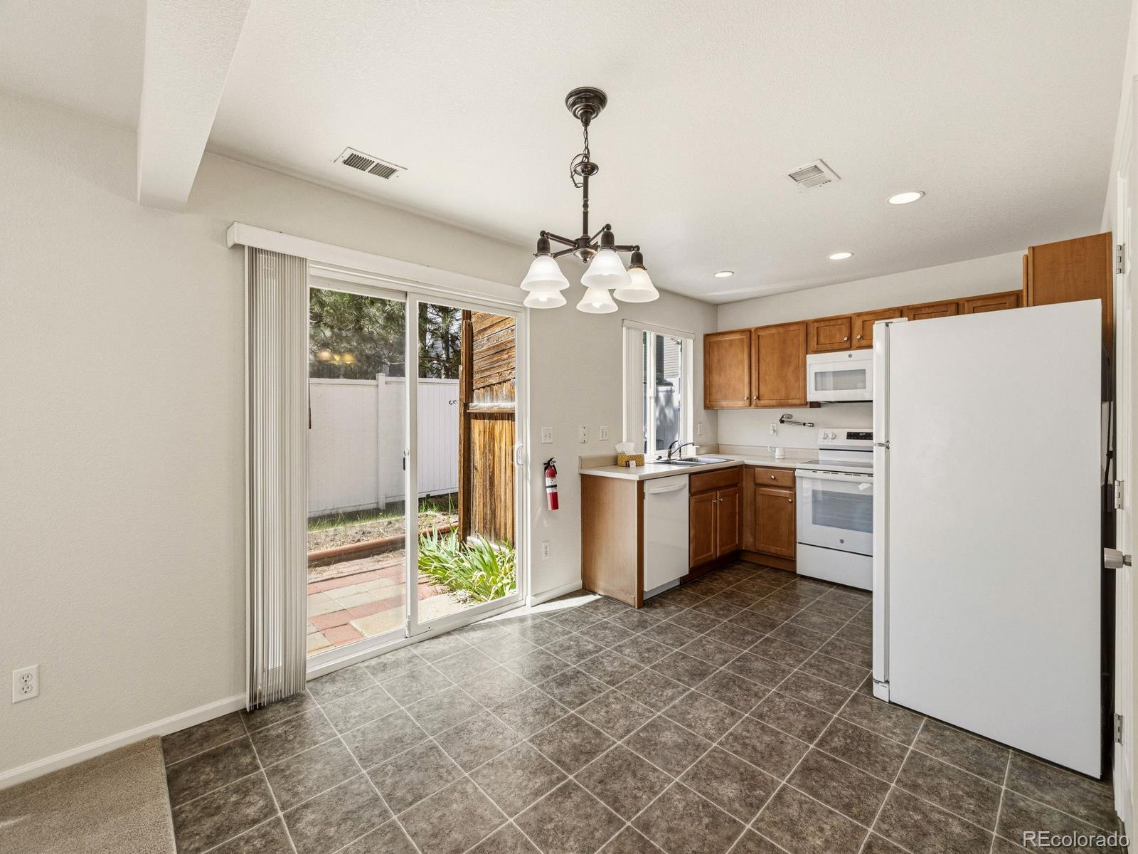 MLS Image #13 for 21488  randolph place,denver, Colorado