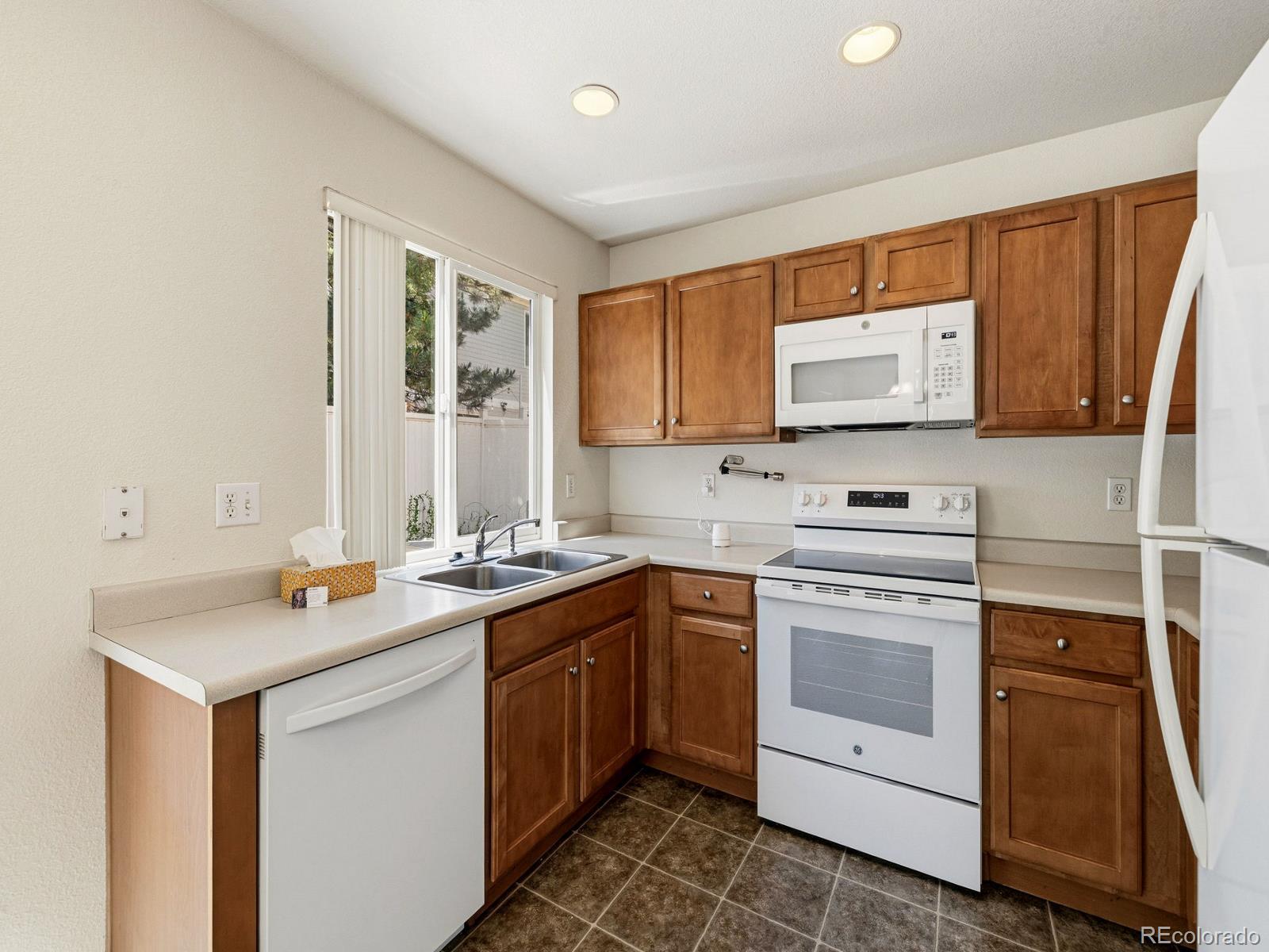 MLS Image #16 for 21488  randolph place,denver, Colorado