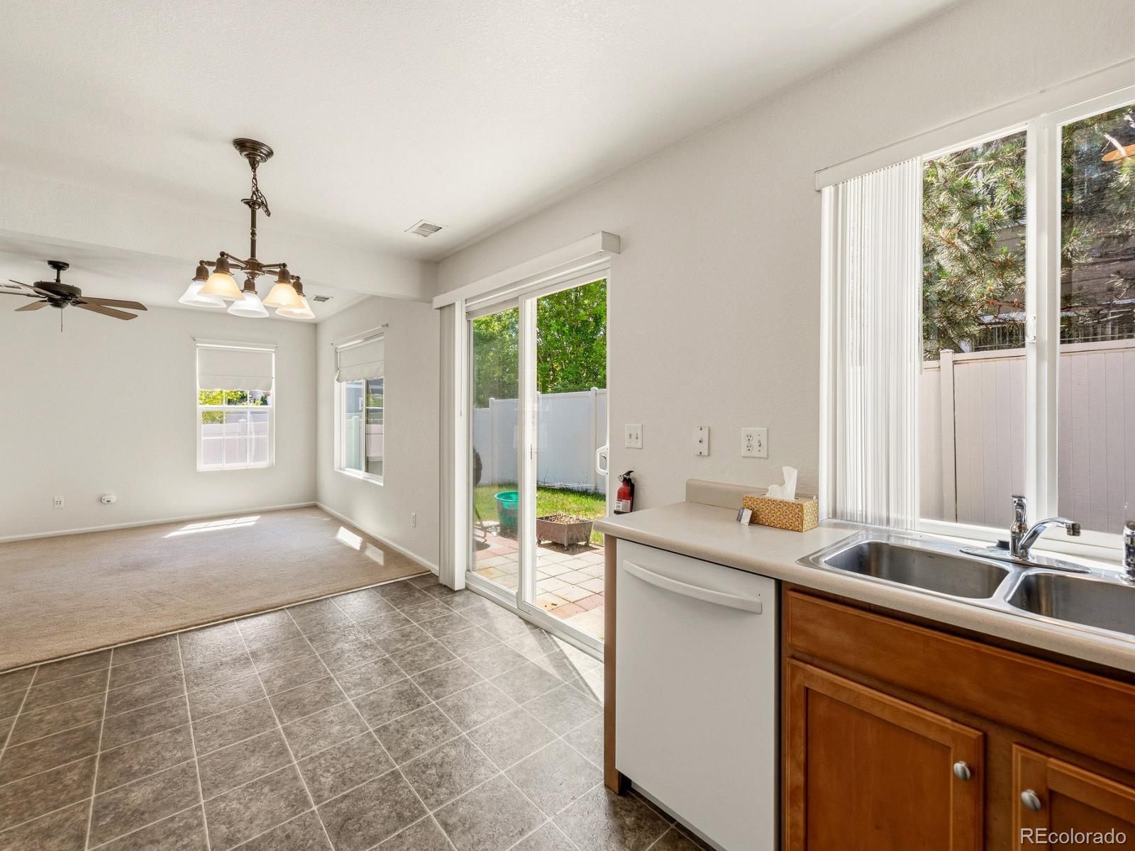 MLS Image #17 for 21488  randolph place,denver, Colorado