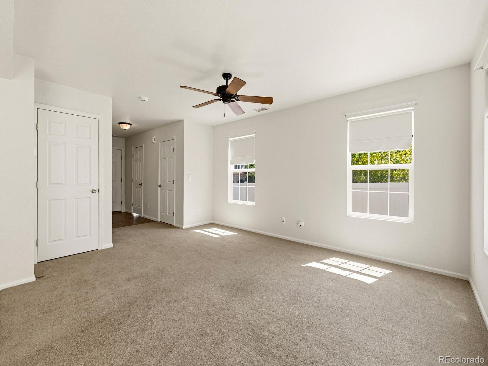 MLS Image #7 for 21488  randolph place,denver, Colorado