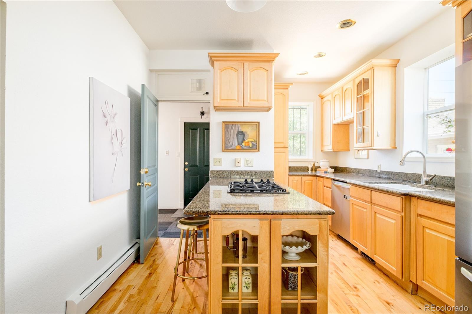 MLS Image #13 for 2635 n gaylord street,denver, Colorado