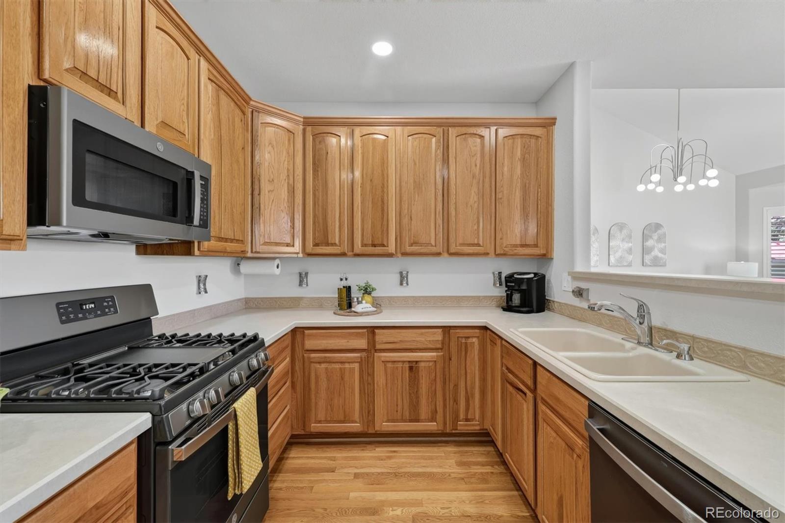 MLS Image #14 for 610  clarendon loop,castle pines, Colorado