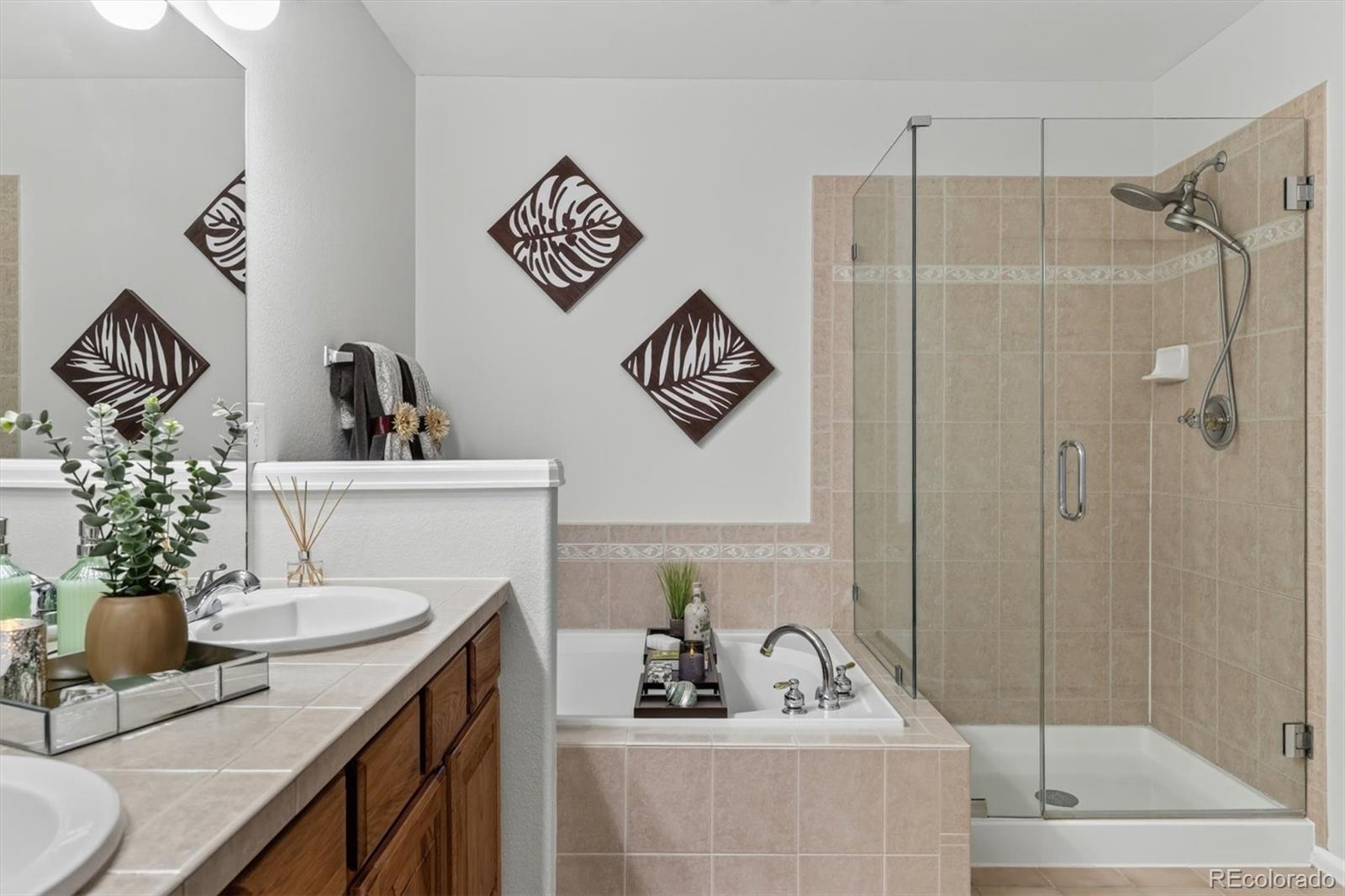 MLS Image #18 for 610  clarendon loop,castle pines, Colorado