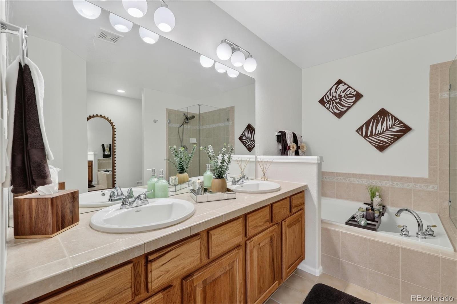 MLS Image #25 for 610  clarendon loop,castle pines, Colorado