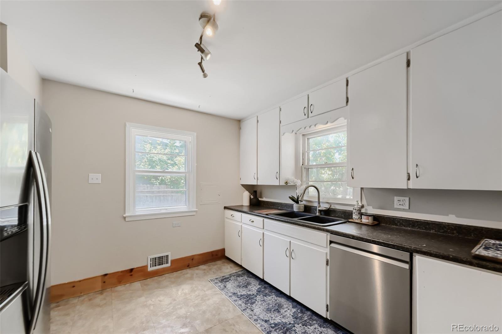 MLS Image #6 for 3275 s fox street,englewood, Colorado