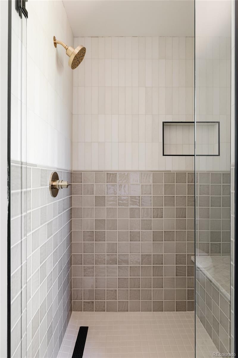 MLS Image #21 for 1992 s lincoln street,denver, Colorado
