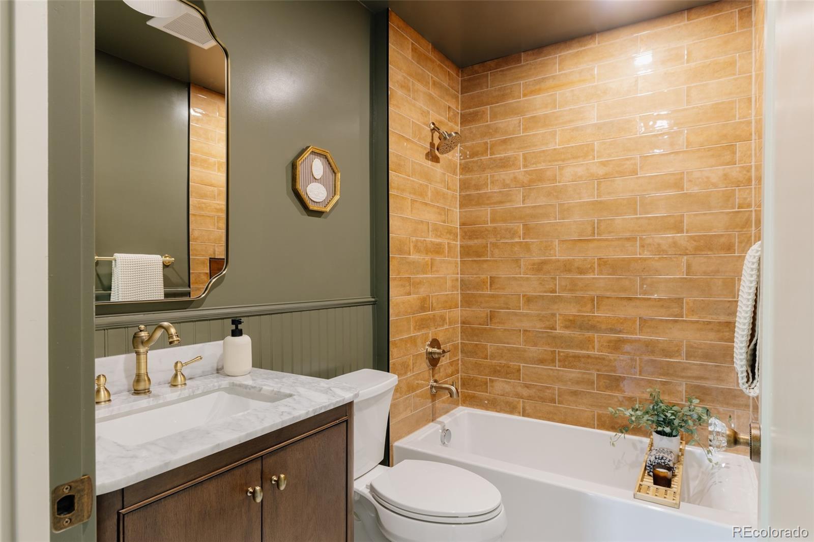 MLS Image #23 for 1992 s lincoln street,denver, Colorado