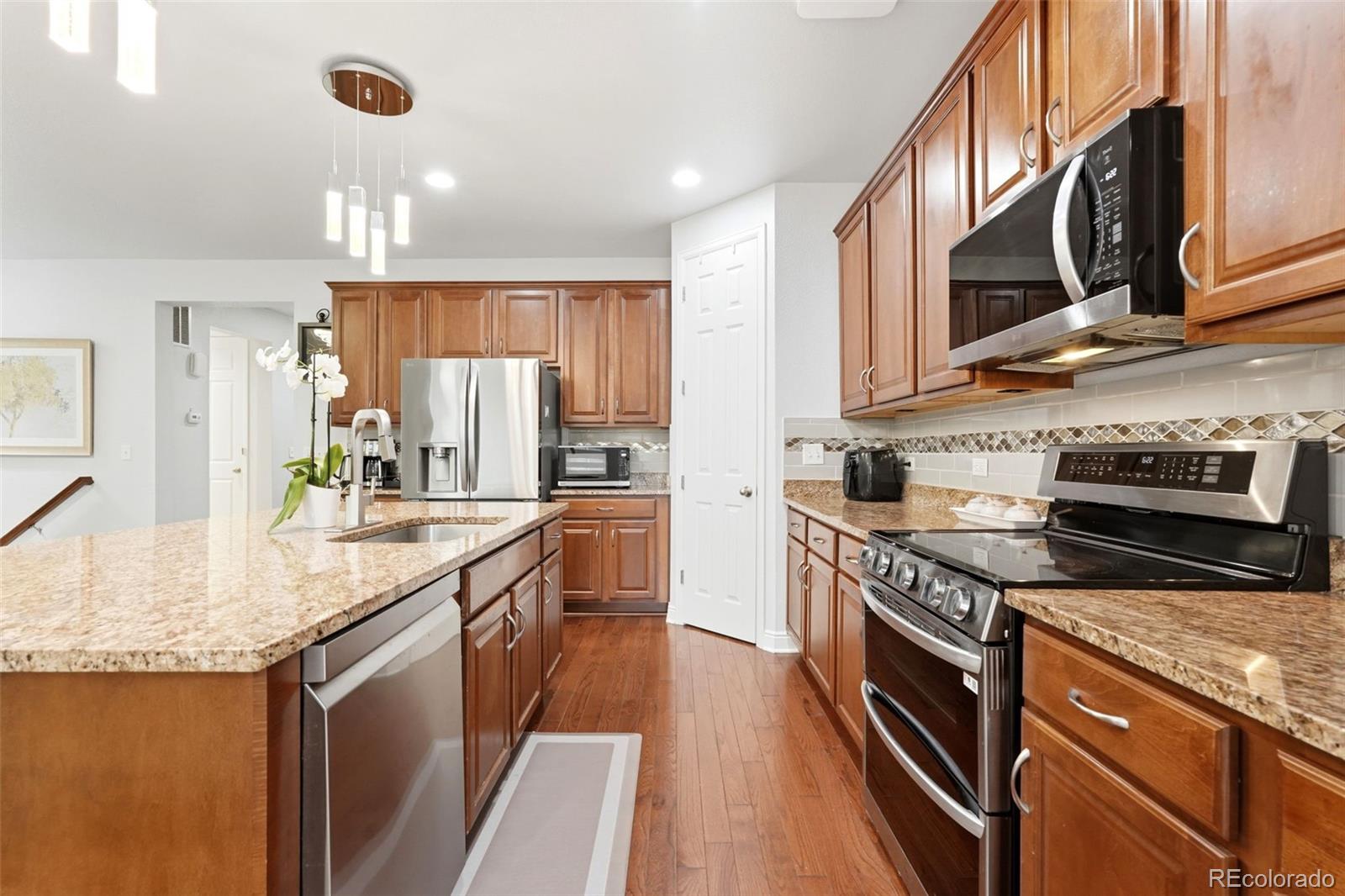 MLS Image #12 for 5444 e 125th place,thornton, Colorado