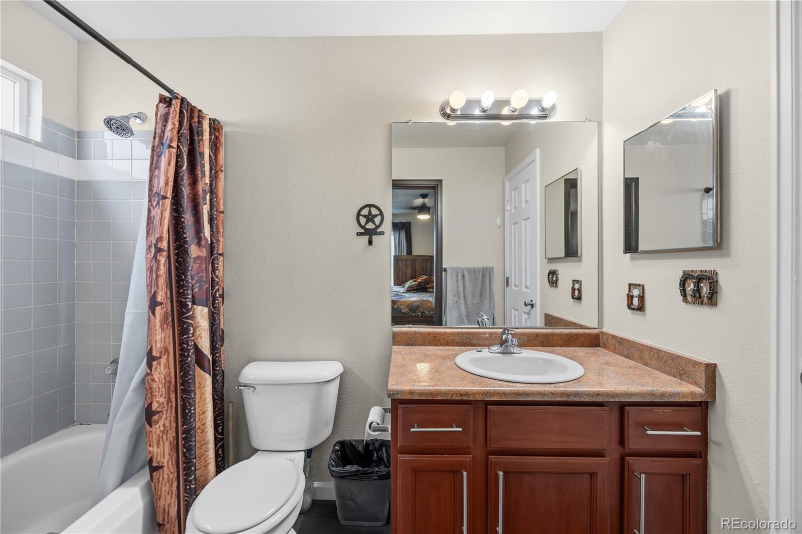 MLS Image #9 for 1980 w 100th place,denver, Colorado