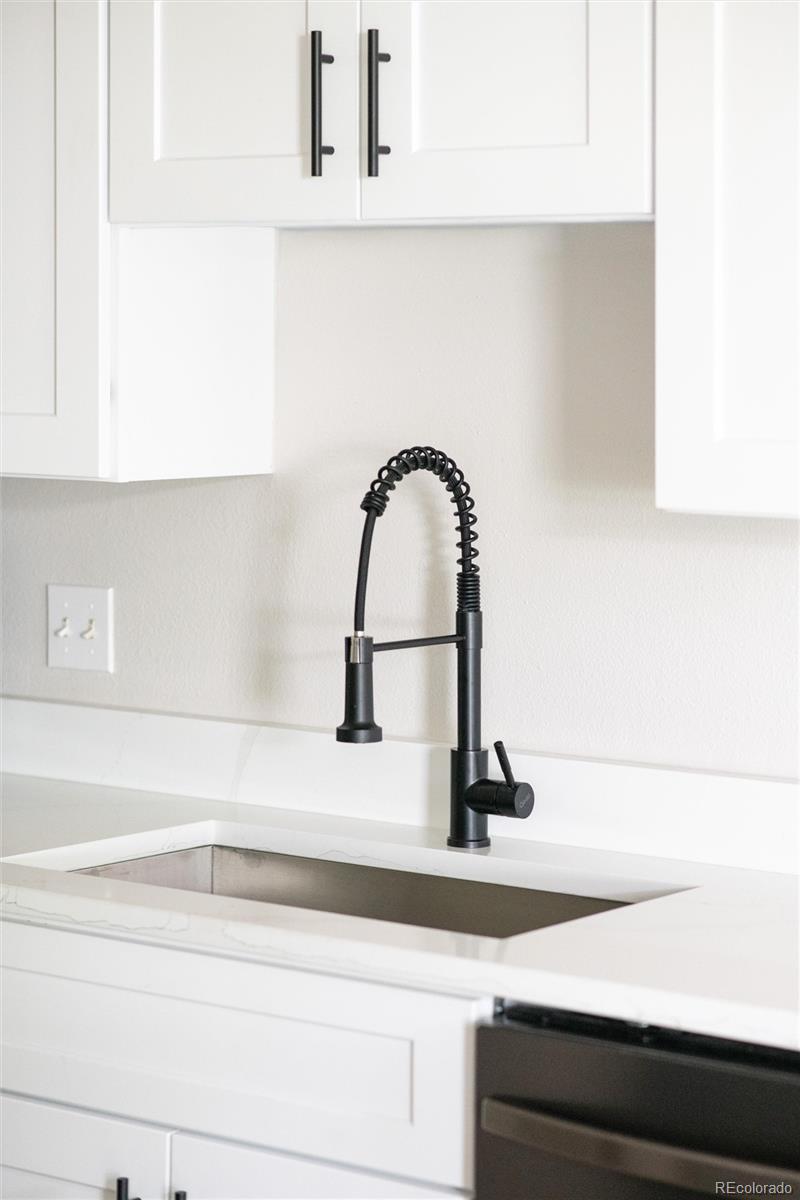 MLS Image #5 for 3141 s tamarac drive 108f,denver, Colorado