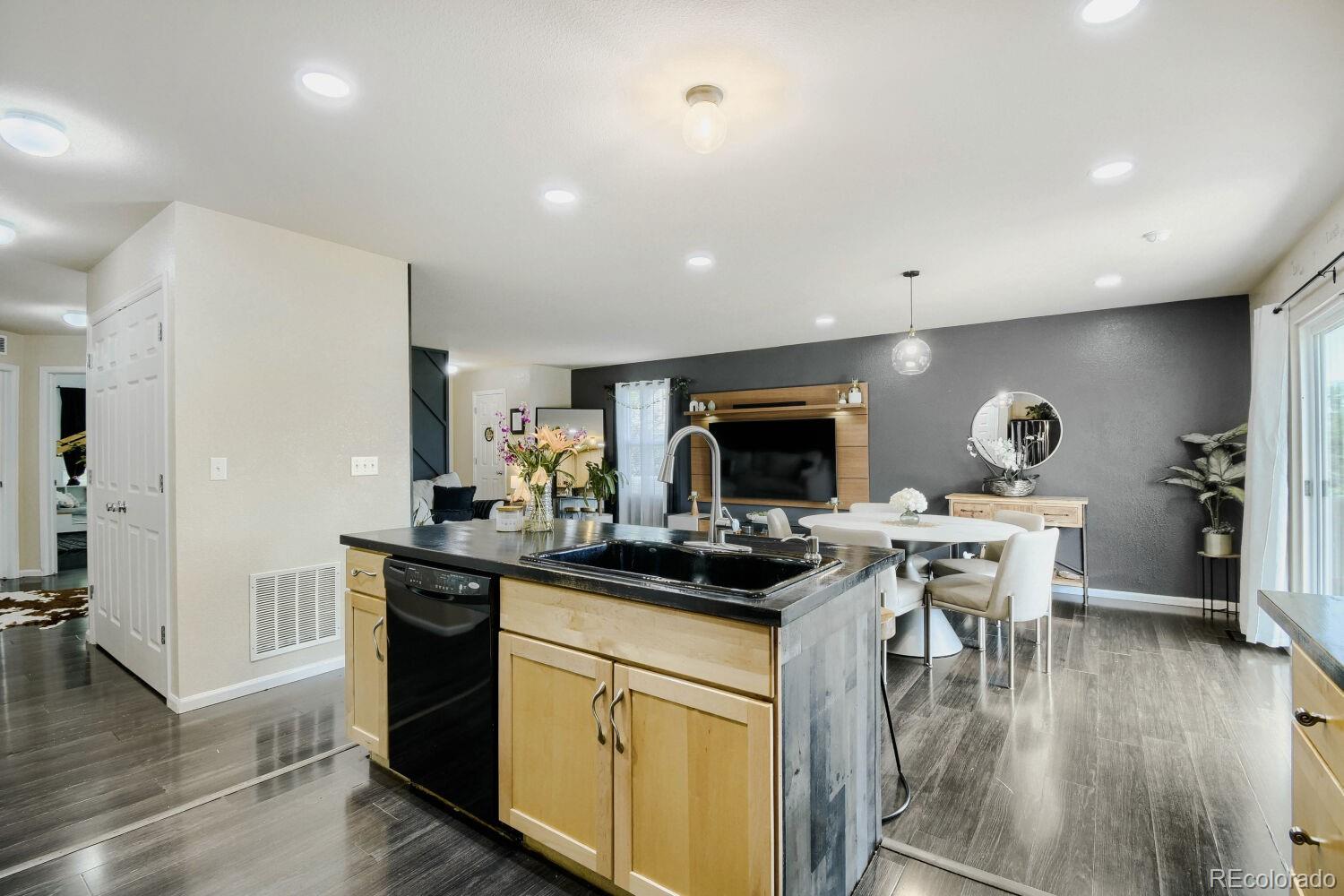 MLS Image #5 for 260  lonewolf drive,brighton, Colorado