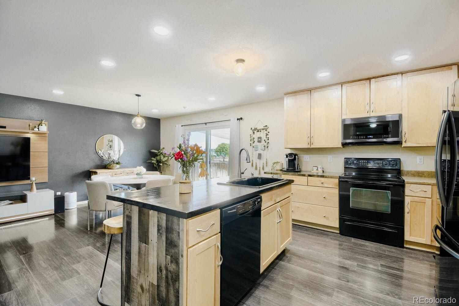 MLS Image #6 for 260  lonewolf drive,brighton, Colorado