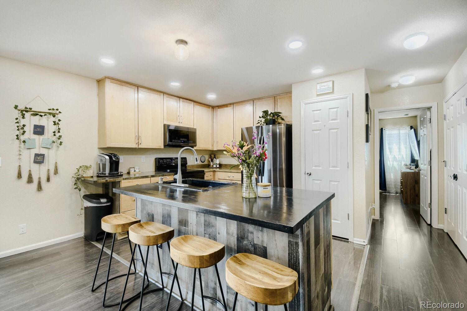 MLS Image #7 for 260  lonewolf drive,brighton, Colorado