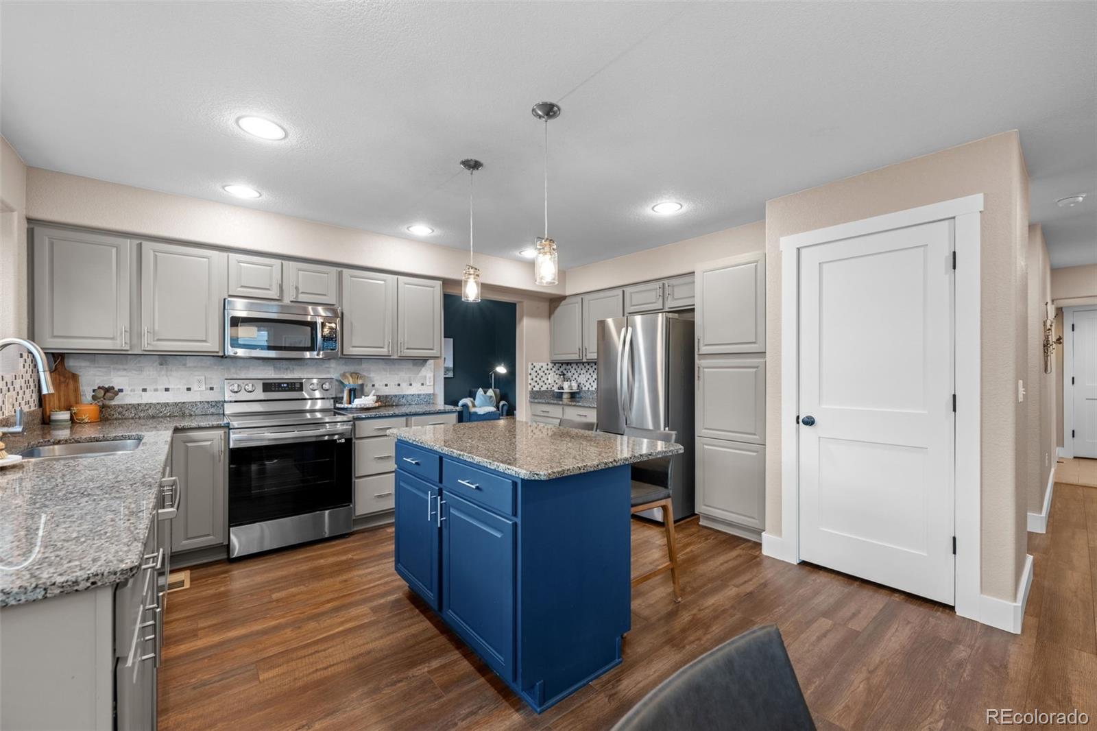 MLS Image #13 for 14192 w evans circle,lakewood, Colorado