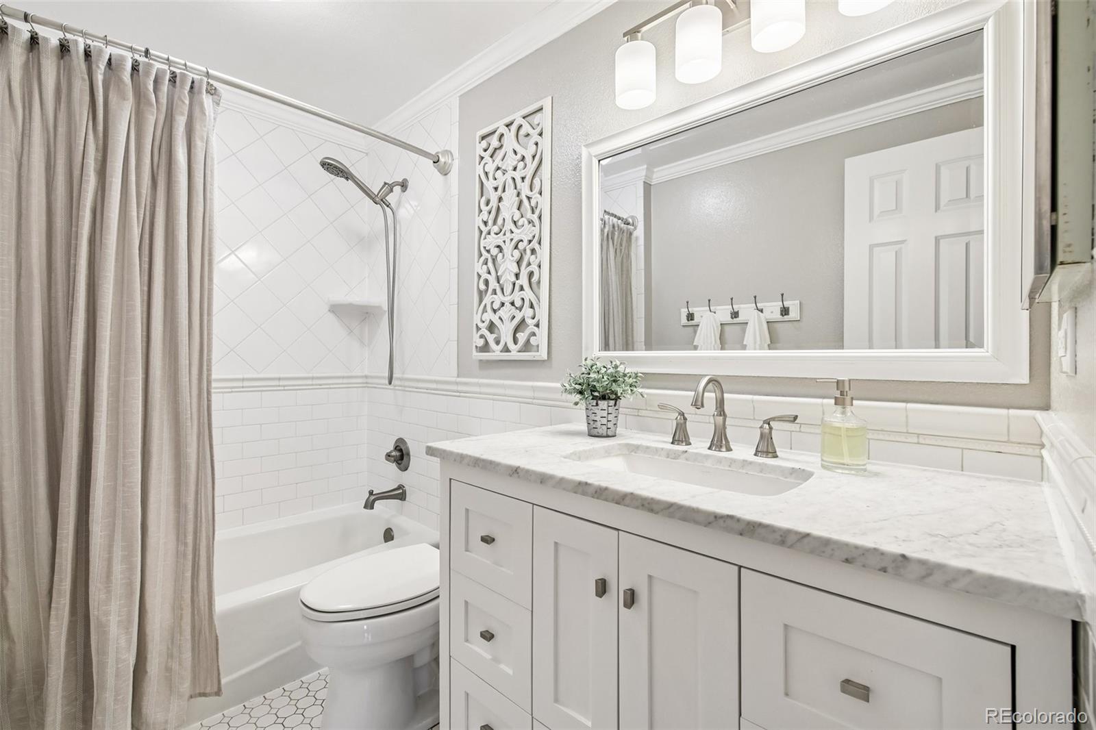 MLS Image #29 for 7230 s hudson way,centennial, Colorado