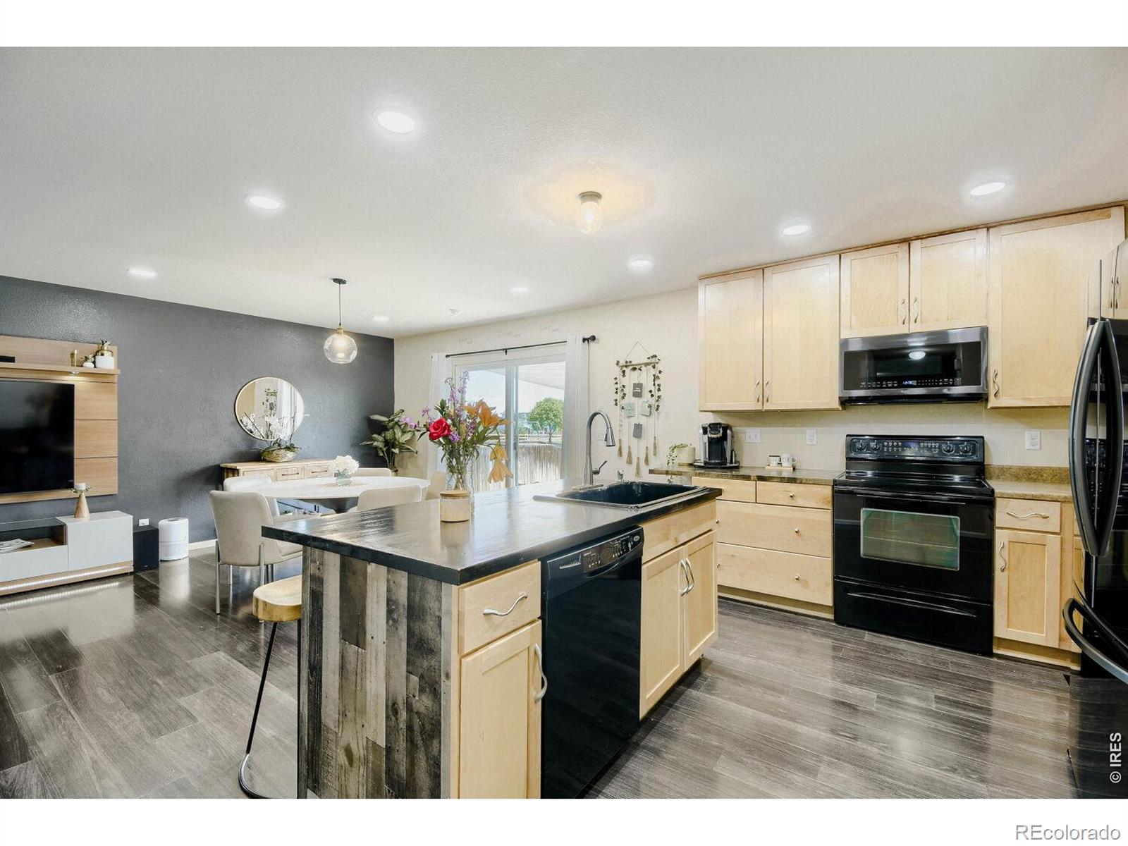 MLS Image #6 for 260  lonewolf drive,brighton, Colorado