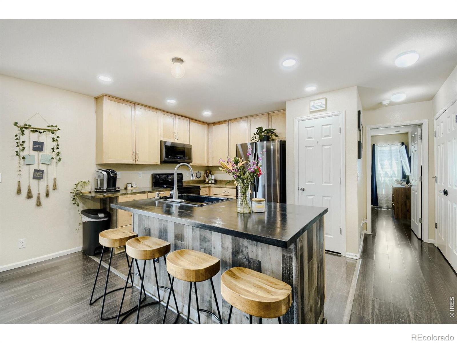 MLS Image #7 for 260  lonewolf drive,brighton, Colorado