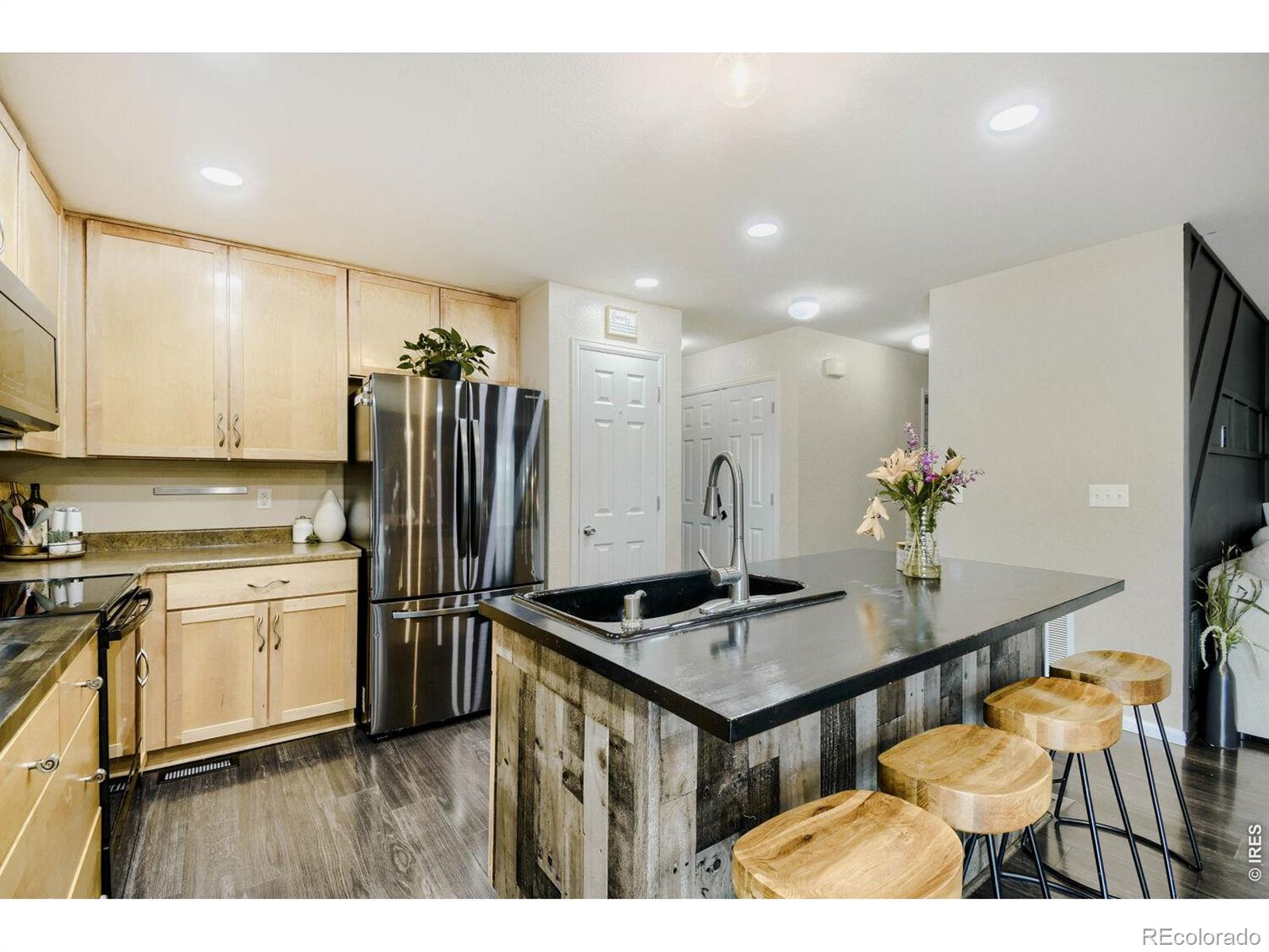 MLS Image #8 for 260  lonewolf drive,brighton, Colorado