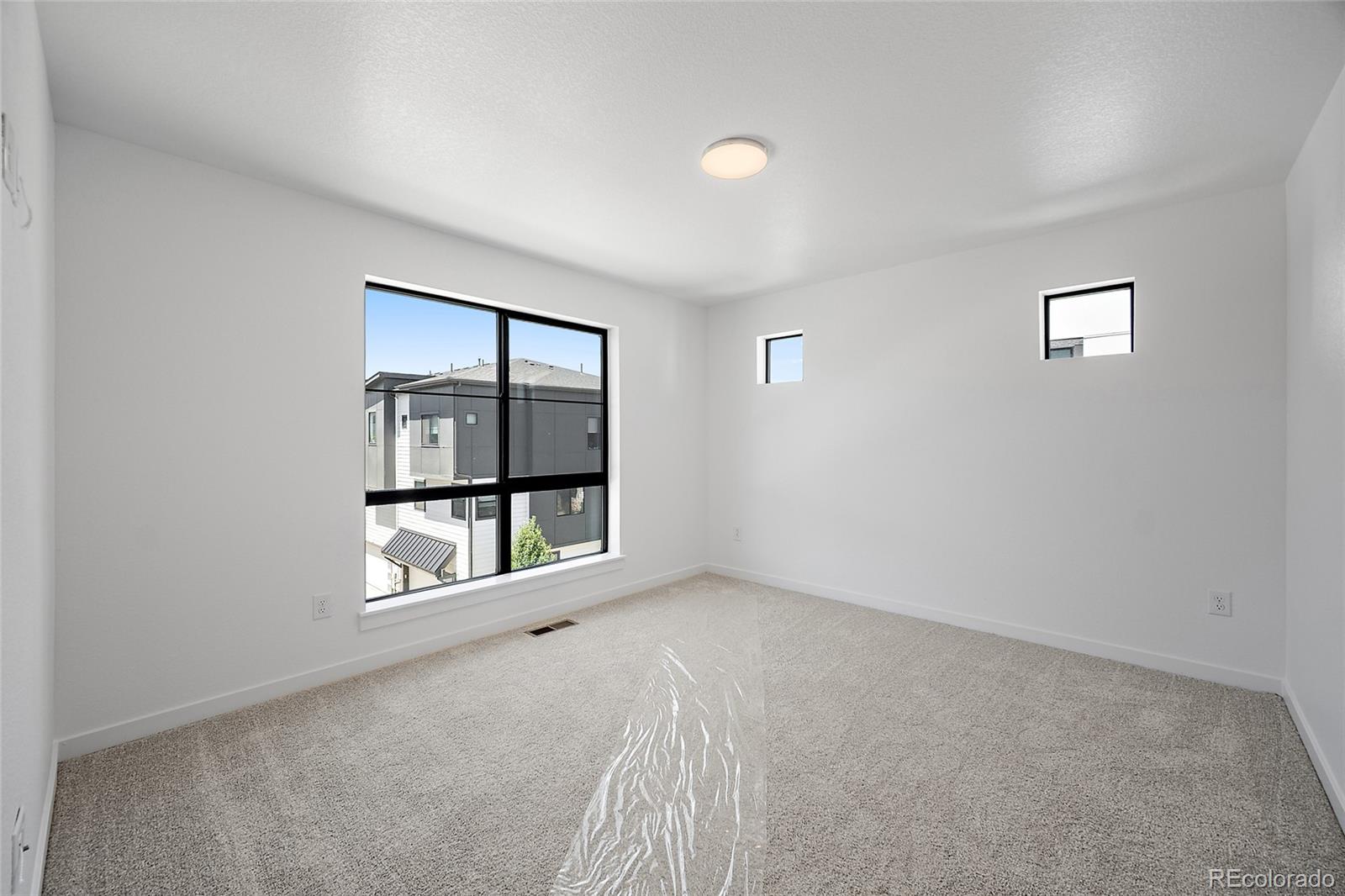 MLS Image #17 for 2062 s holly street 1,denver, Colorado