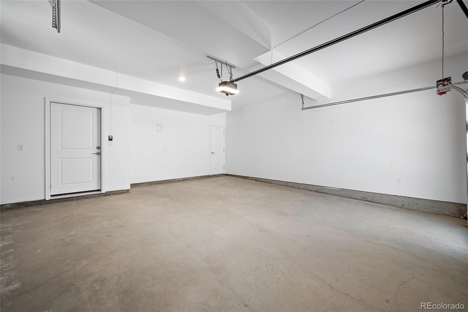 MLS Image #23 for 2062 s holly street 1,denver, Colorado