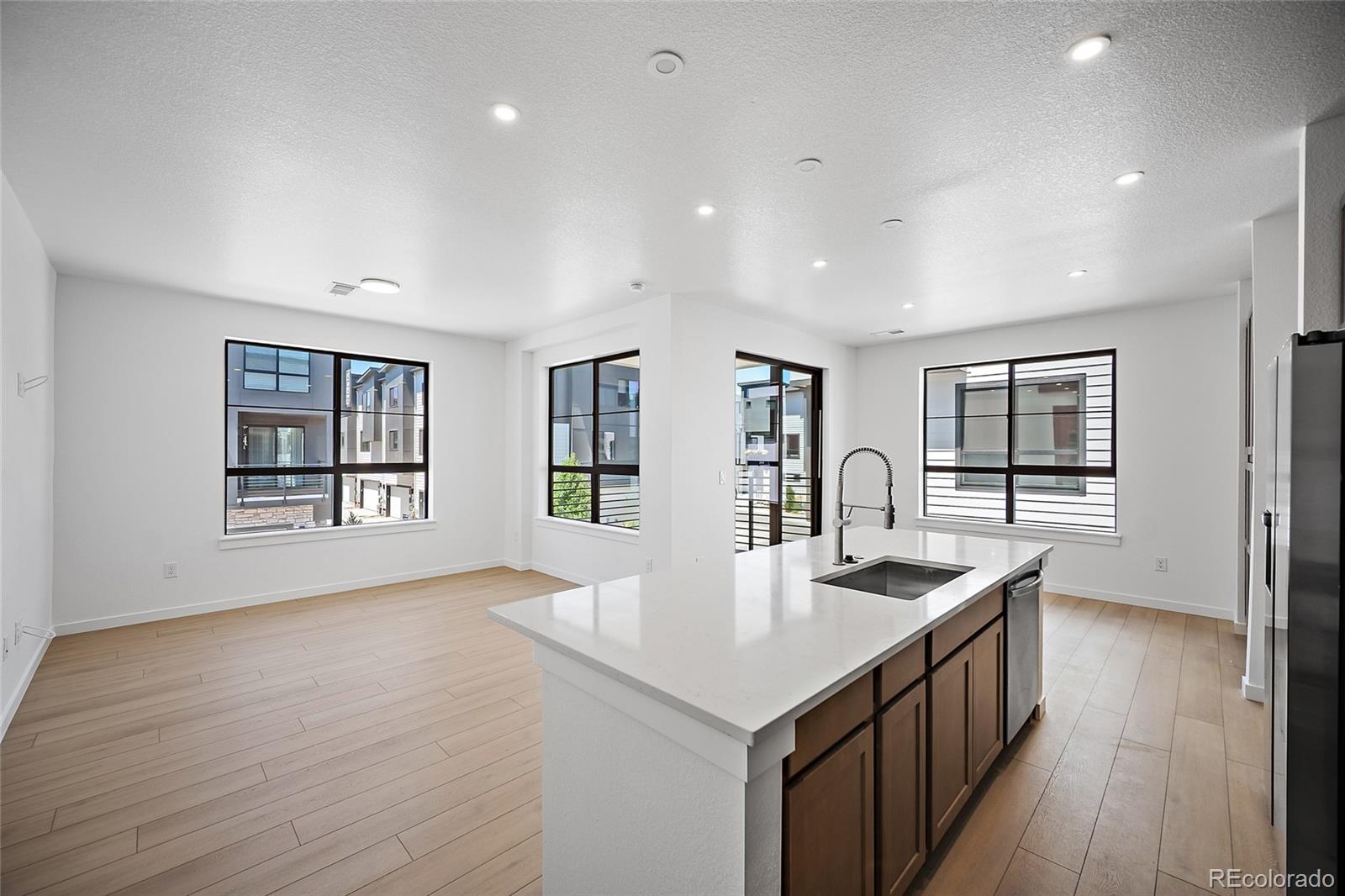 MLS Image #4 for 2062 s holly street 1,denver, Colorado