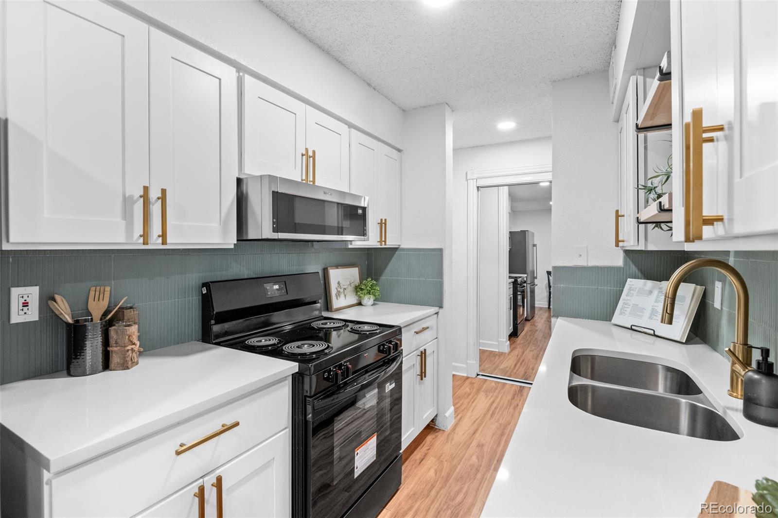 MLS Image #10 for 7615 e quincy avenue 103,denver, Colorado