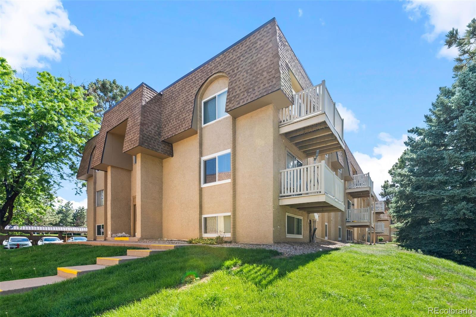 MLS Image #11 for 7615 e quincy avenue 103,denver, Colorado
