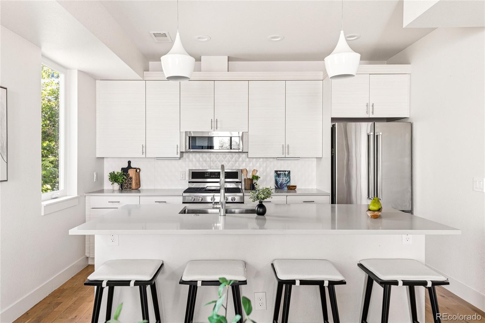 MLS Image #11 for 4475 e warren avenue,denver, Colorado