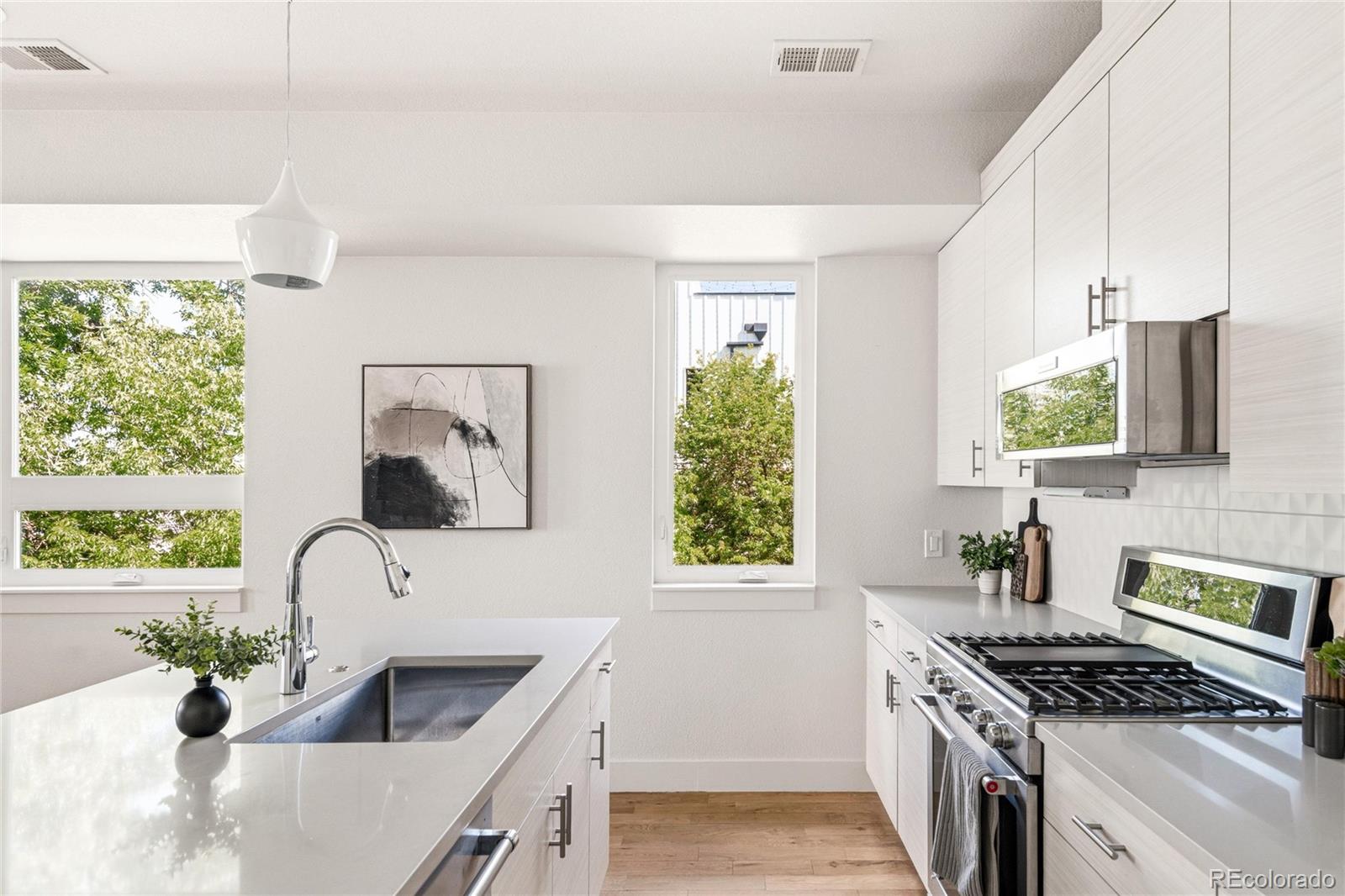 MLS Image #12 for 4475 e warren avenue,denver, Colorado