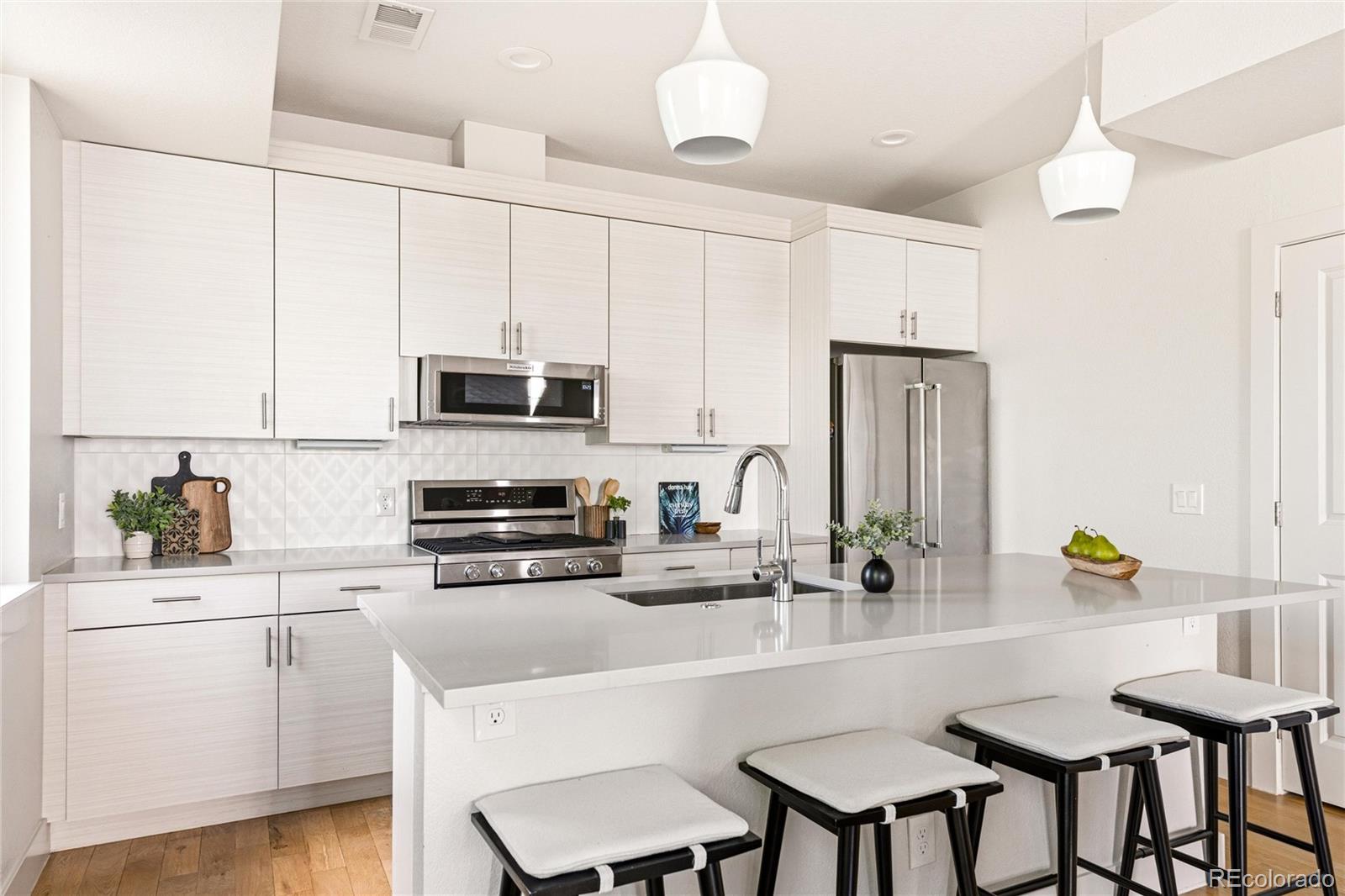 MLS Image #13 for 4475 e warren avenue,denver, Colorado