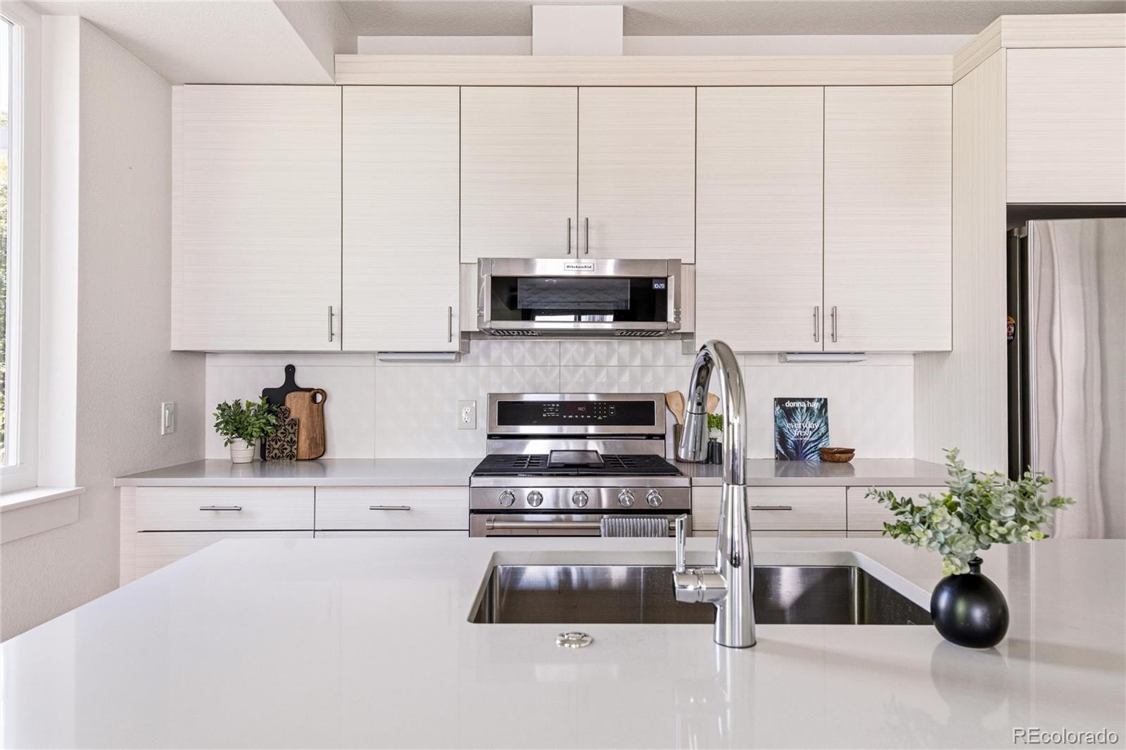 MLS Image #14 for 4475 e warren avenue,denver, Colorado
