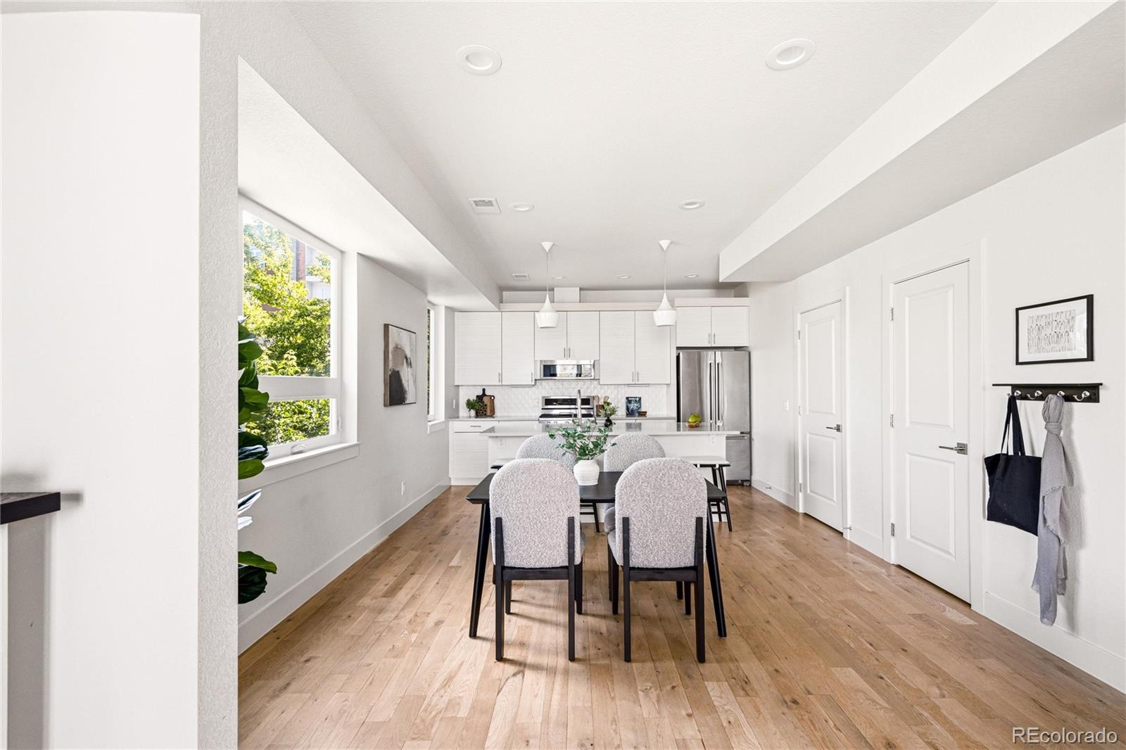 MLS Image #9 for 4475 e warren avenue,denver, Colorado