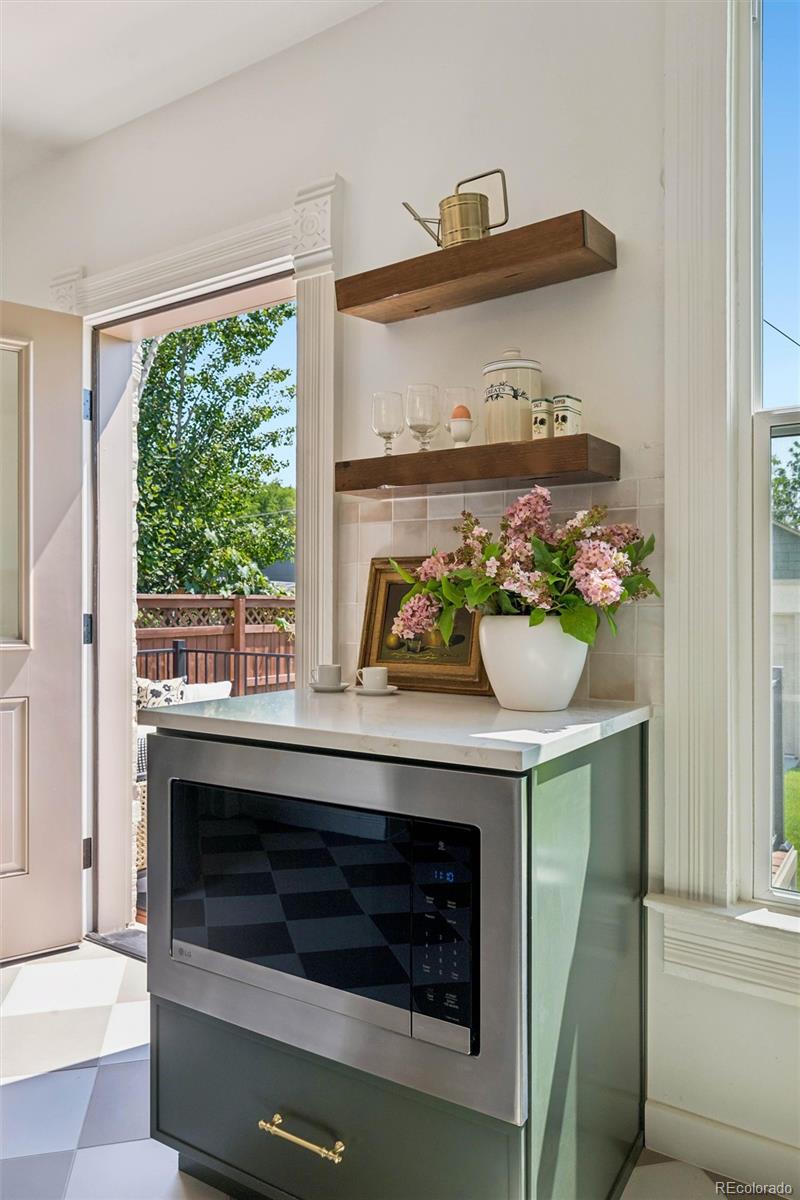 MLS Image #17 for 2316 s emerson street,denver, Colorado