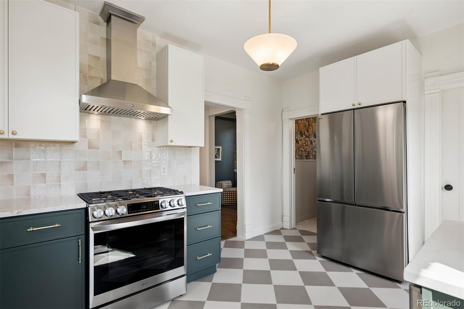 MLS Image #19 for 2316 s emerson street,denver, Colorado