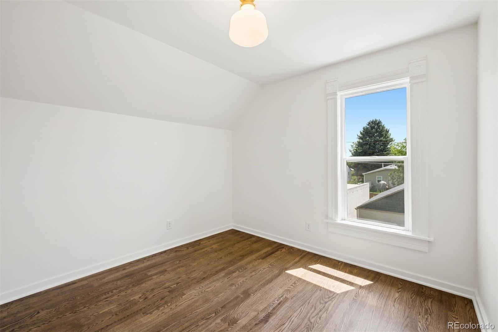 MLS Image #31 for 2316 s emerson street,denver, Colorado